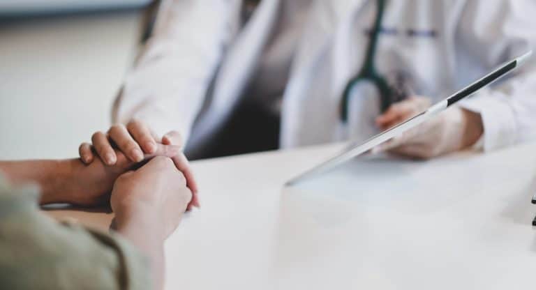 #164 Être hospitalisée en France